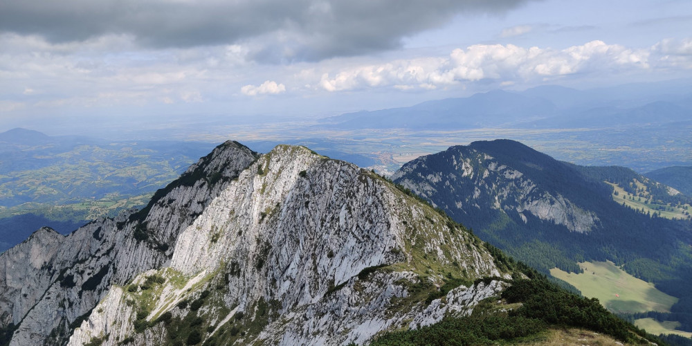 Creasta nordica Piatra Craiului Creasta nordica Piatra Craiului