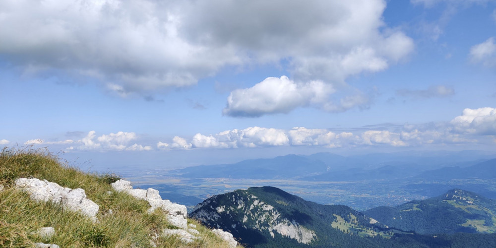 Rasnov si Brasov Rasnov si Brasov de pe creasta Pietrei Craiului